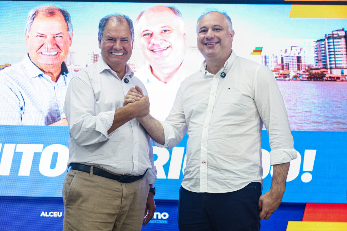 Alceu e Luciano durante a segunda edição do Pra Frente Litoral, em Tramandaí.